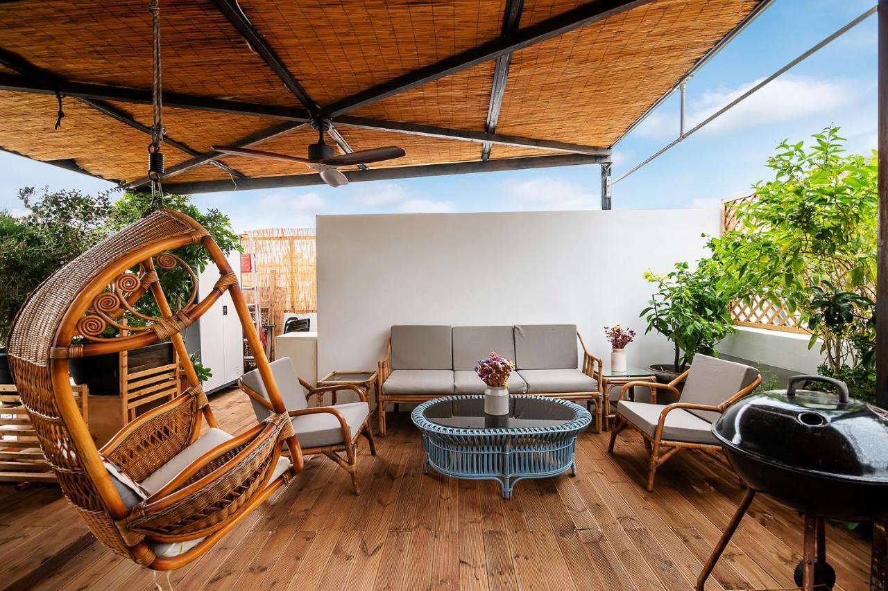 Unique Solar Penthouse With Jacuzzi And Sauna In Central Atény Exteriér fotografie