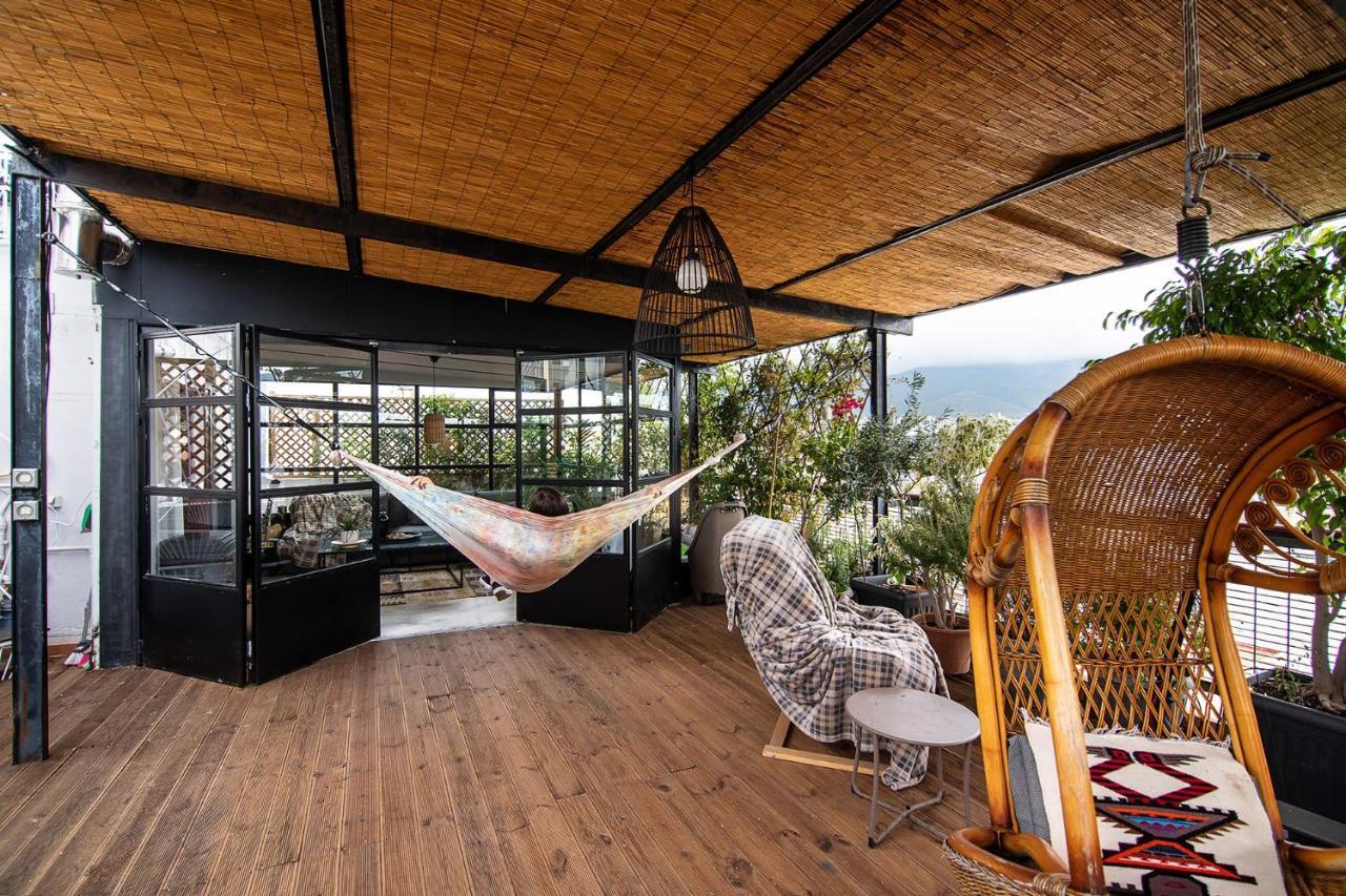 Unique Solar Penthouse With Jacuzzi And Sauna In Central Atény Exteriér fotografie